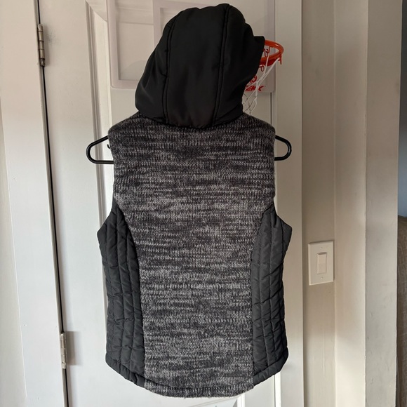Aeropostale Puffer Vest  Hooded Size S - Picture 8 of 13